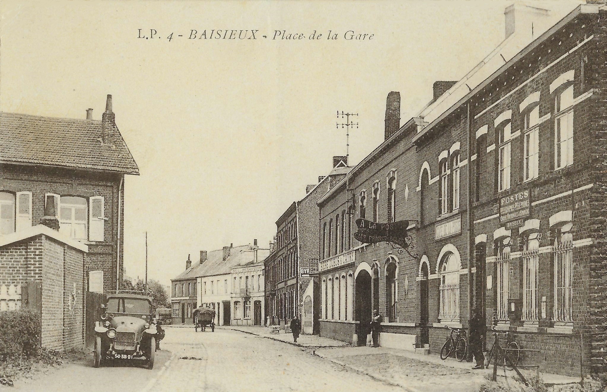 Commerces aux alentours de la gare Commerces aux alentours de la gare