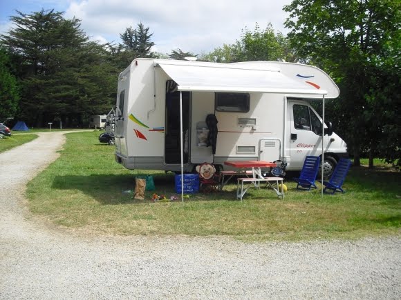 Emplacements camping Saint-Sauveur-Le-Vicomte