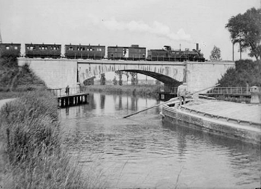 Train Baisieux à Tournai en 1890 Train Baisieux à Tournai en 1890