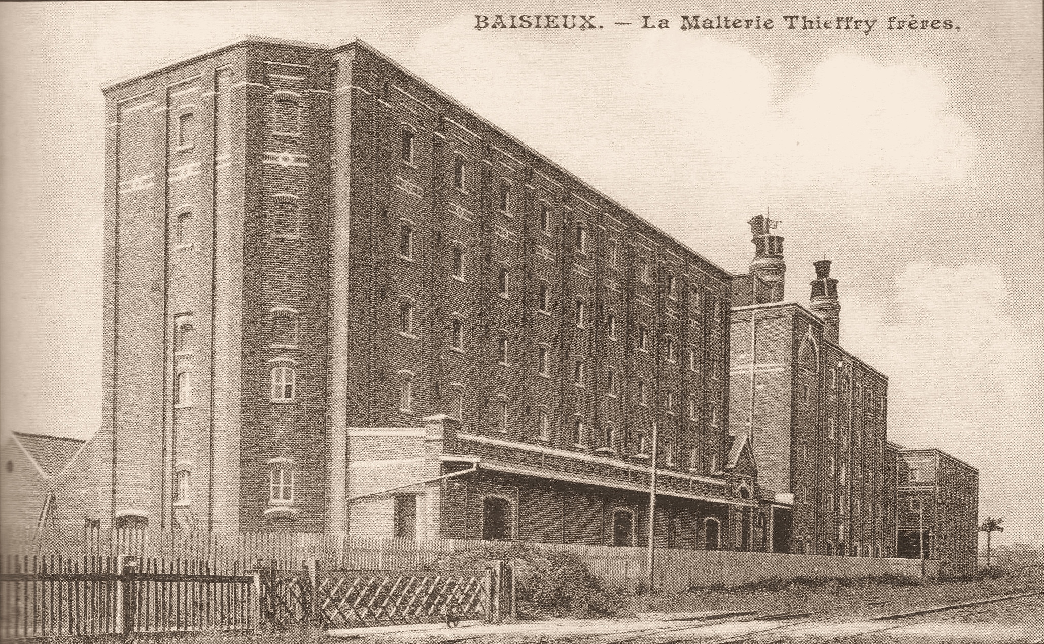 Usine La Malterie début 20 ème siècle Usine La Malterie début 20 ème siècle