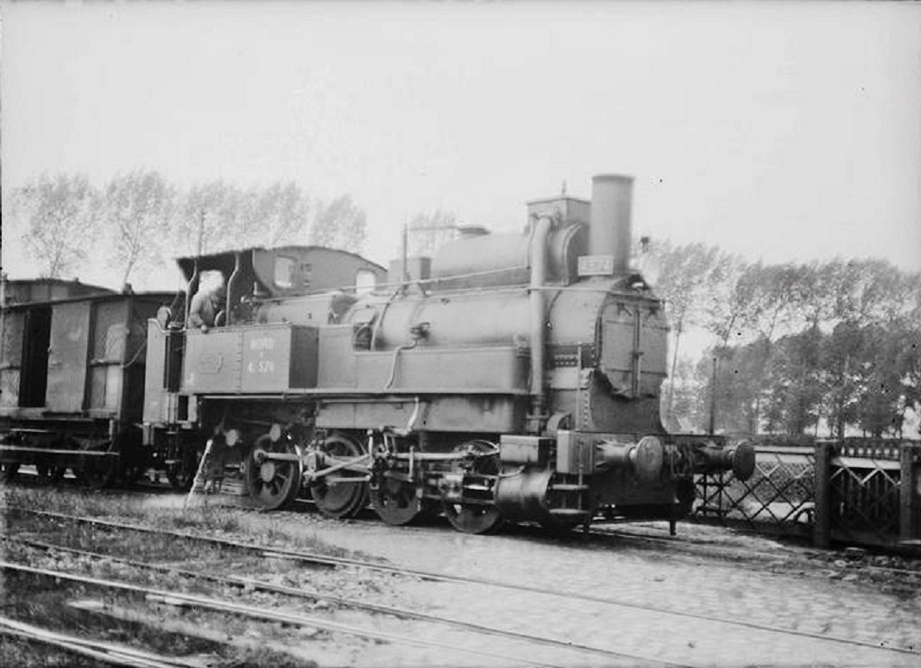 Loco de manoeuvre en 1900 Loco de manoeuvre en 1900